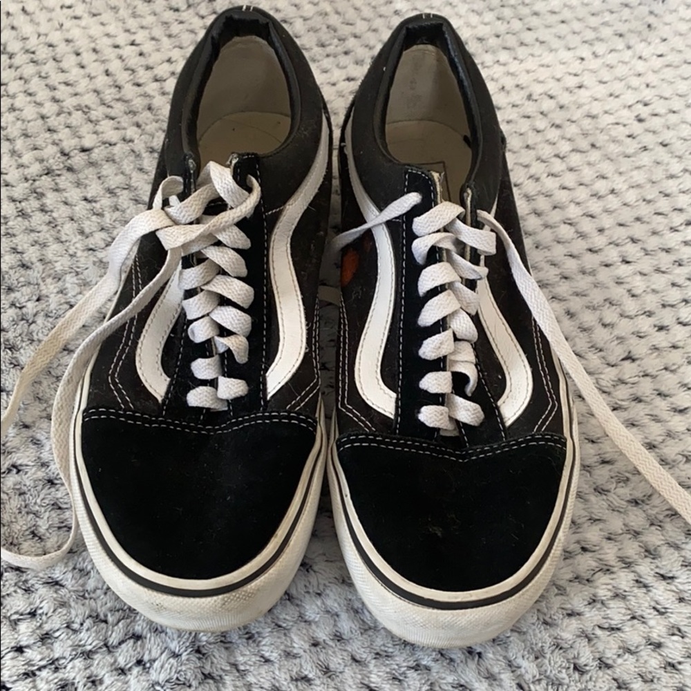 Black Vans